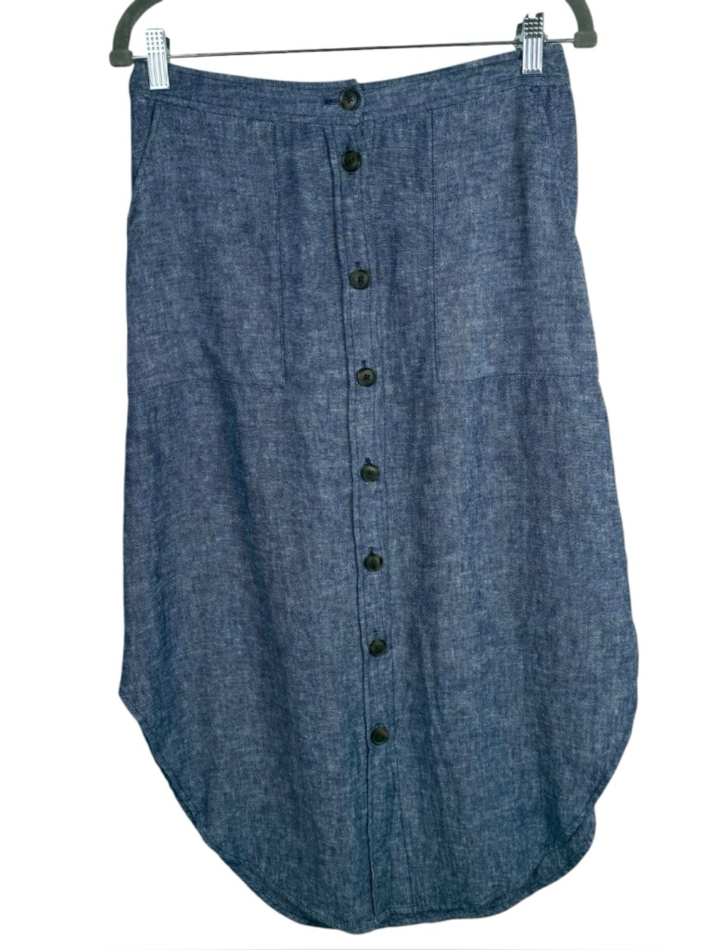 GAP Chambray Button-Front Midi Skirt in Indigo Blue